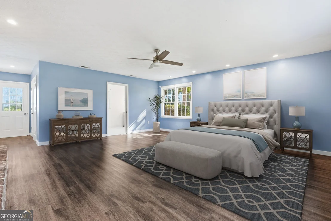 Photo of 1613 Lake Drive