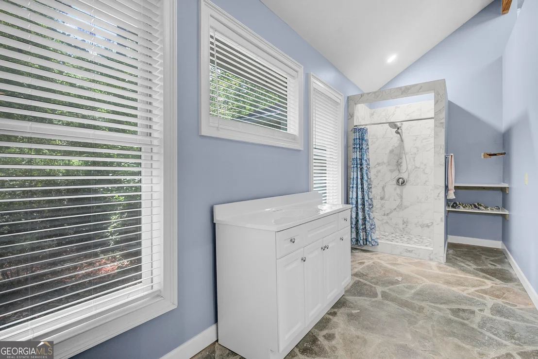 Photo of 215 Wessmanor Drive