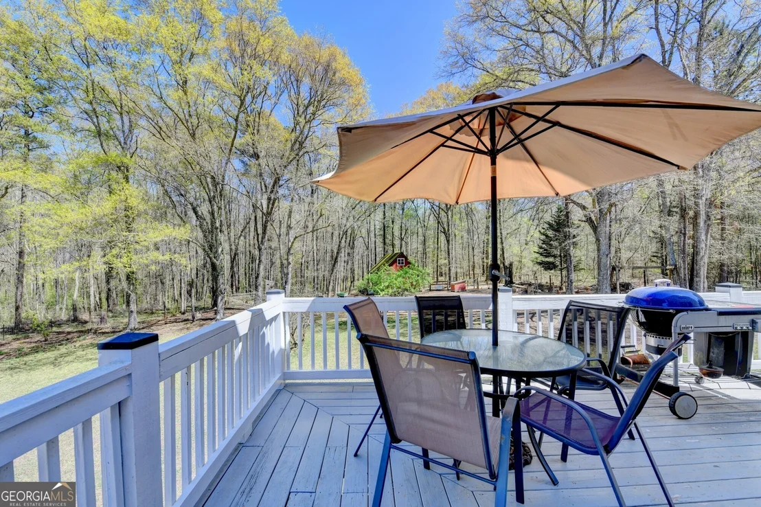 Photo of 1555 Lower River Road
