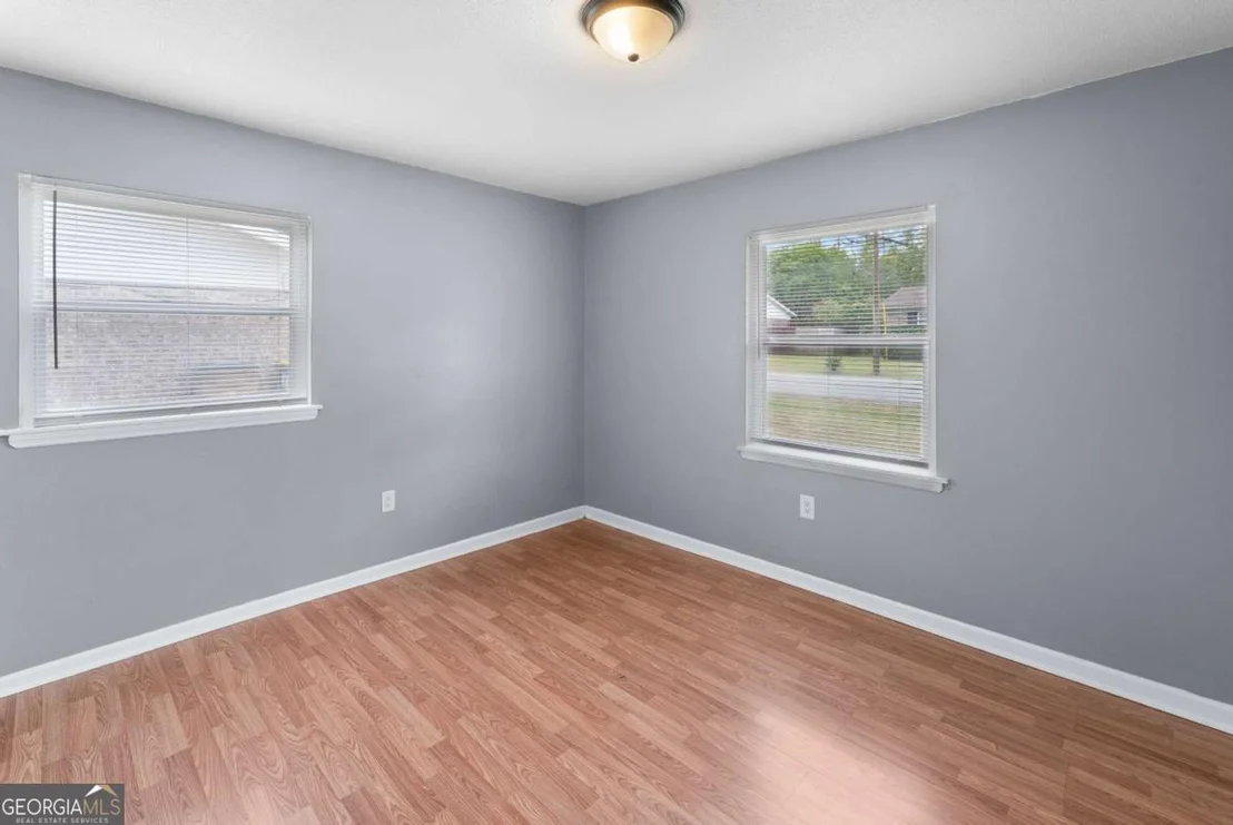 Photo of 320 W Whatley Street