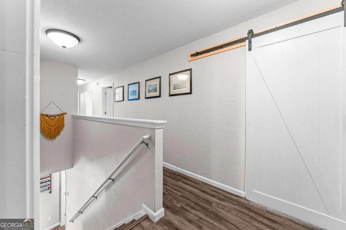 Photo of 424 Flint Drive