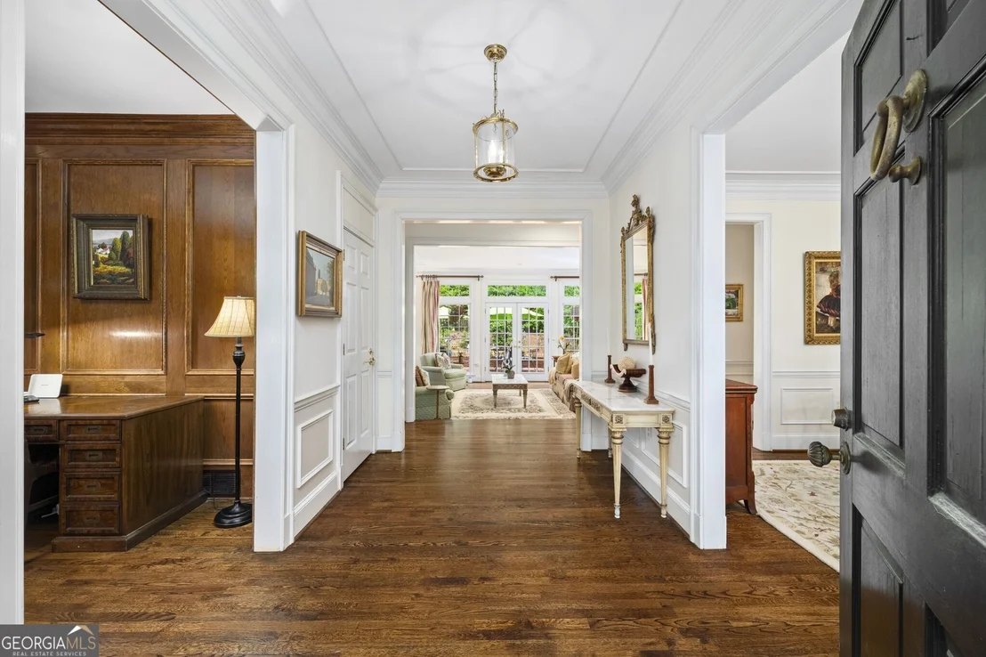 Photo of 9100 Huntcliff Trace
