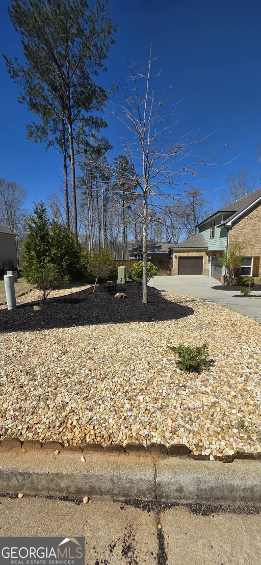 Photo of 40 Hollyhock Lane