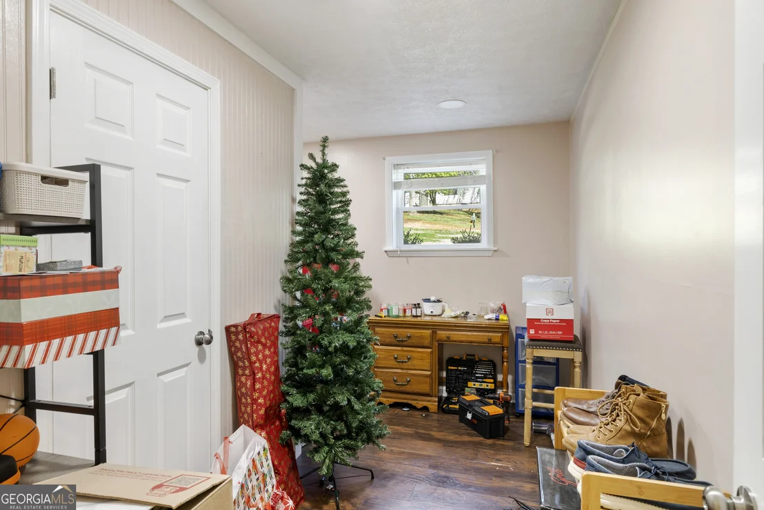 Photo of 122 Margo Trail SE