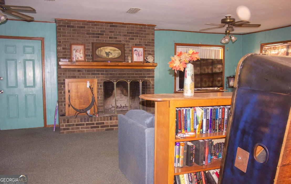 Photo of 695 Jasmine Drive