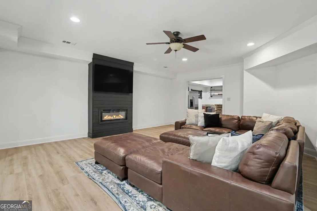Photo of 3610 Lively Oak Drive
