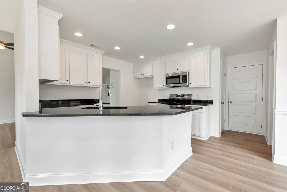 Photo of 422 Myles Way
