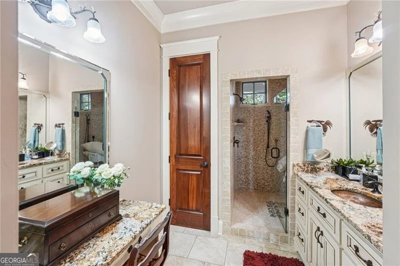 Photo of 1041 Cox Mountain Drive