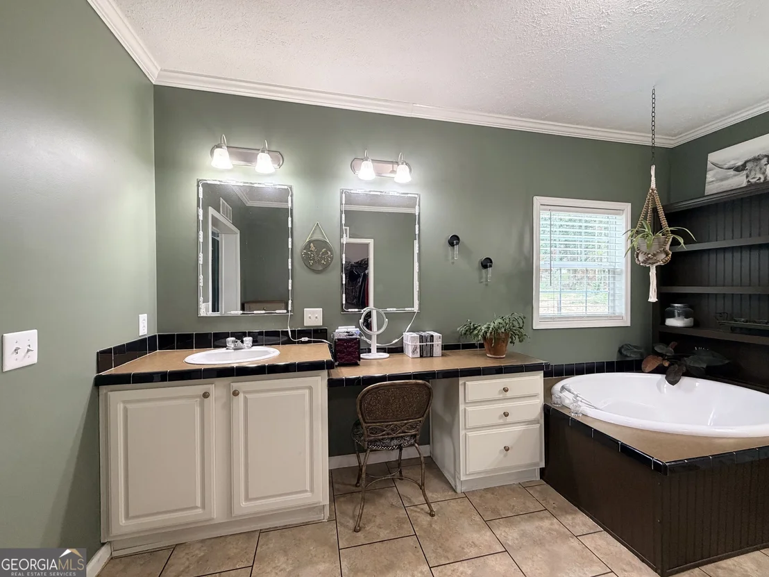 Photo of 816 Matts Lane