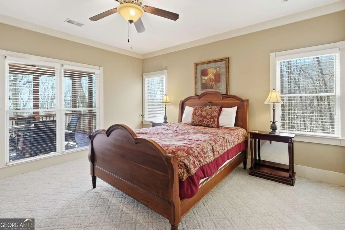 Photo of 425 Sanderlin Mountain Drive