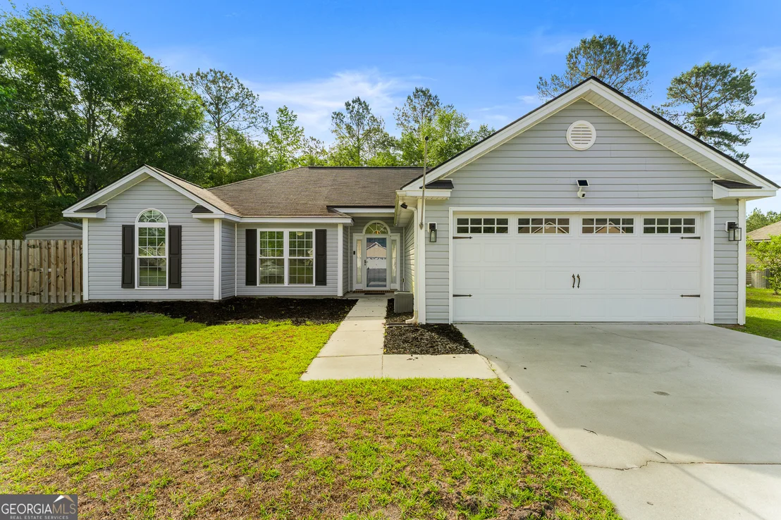Photo of 40 Abigail Circle