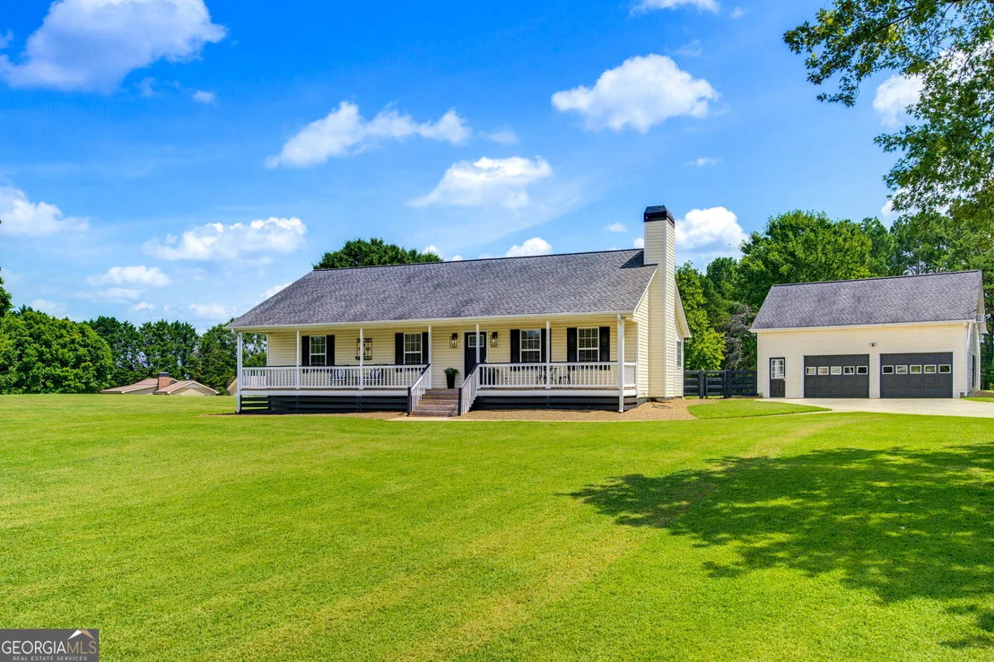 Photo of 15 Davis Road