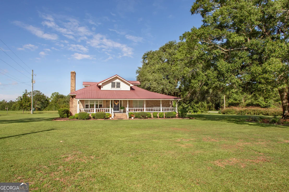 Photo of 8184 Clark Road