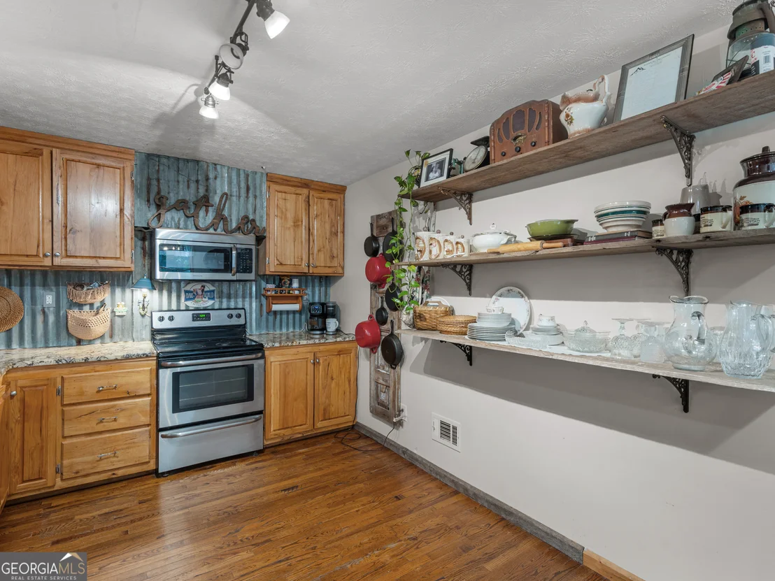 Photo of 1018 Grandview Road