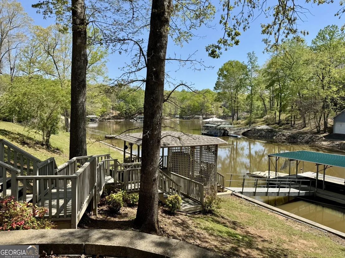 Photo of 111 Warren Drive