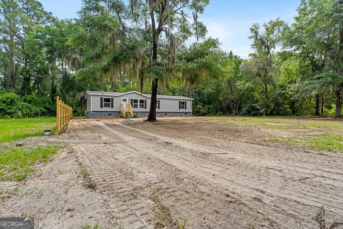 Photo of 1298 Hatcher Drive NE