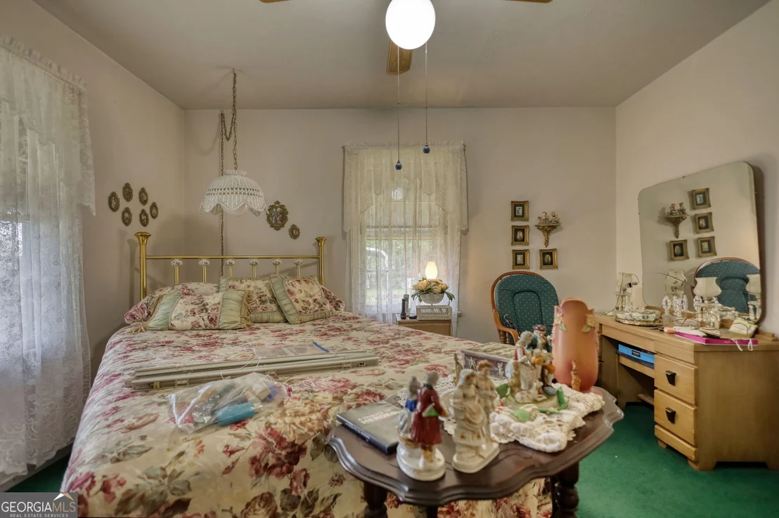 Photo of 982 Highland Circle SE