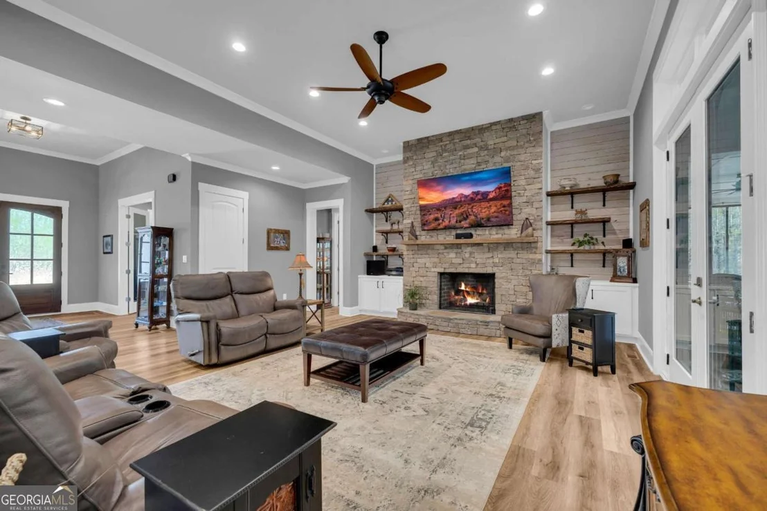 Photo of 2499 River's Edge Drive