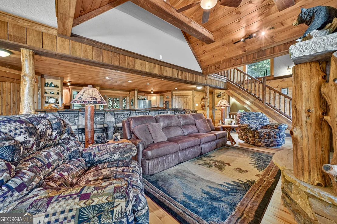 Photo of 330 Seneca Drive