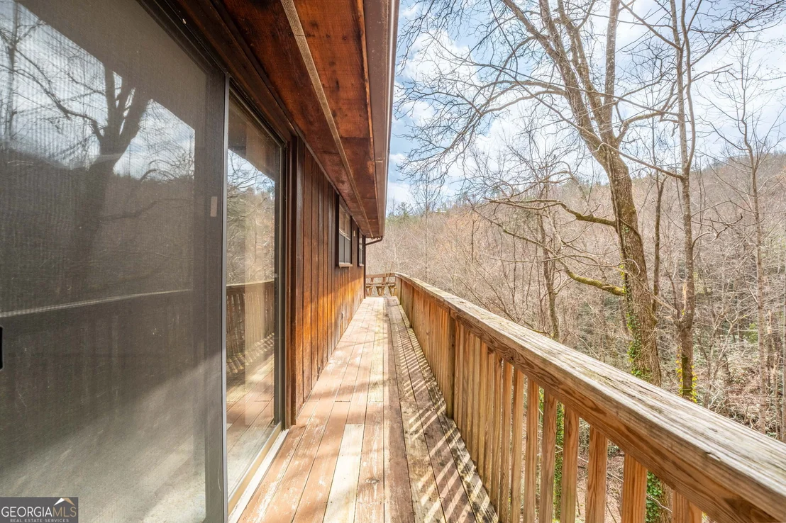 Photo of 375 Western Way