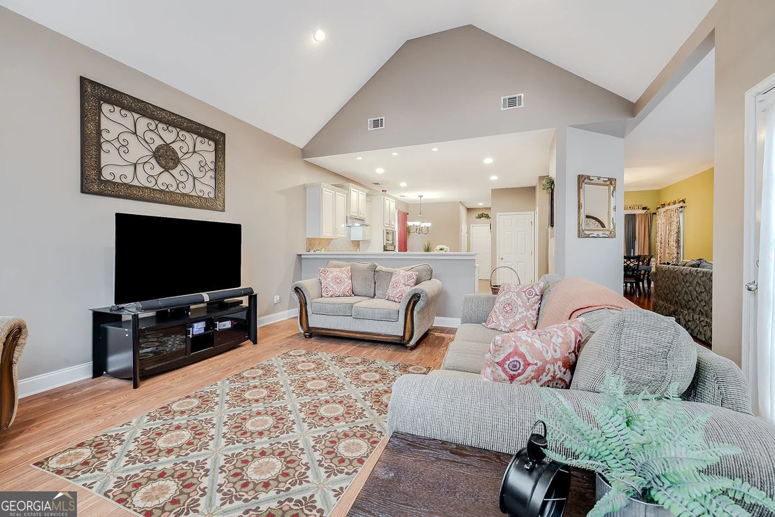 Photo of 108 Oaklawn Drive