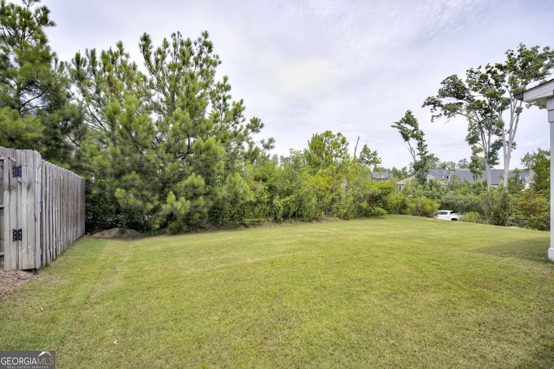 Photo of 401 Longmeadow Drive