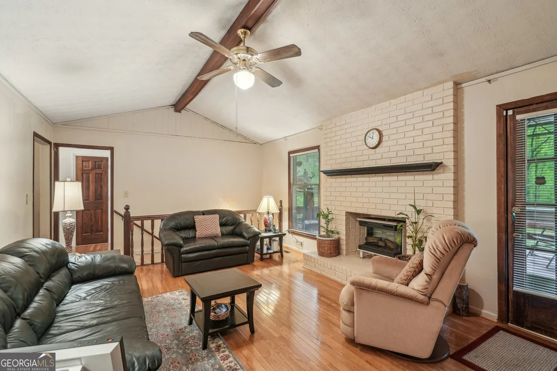 Photo of 8540 Ridge Road