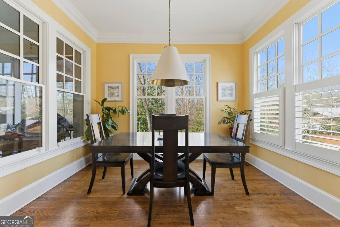 Photo of 1205 Oldfield Road