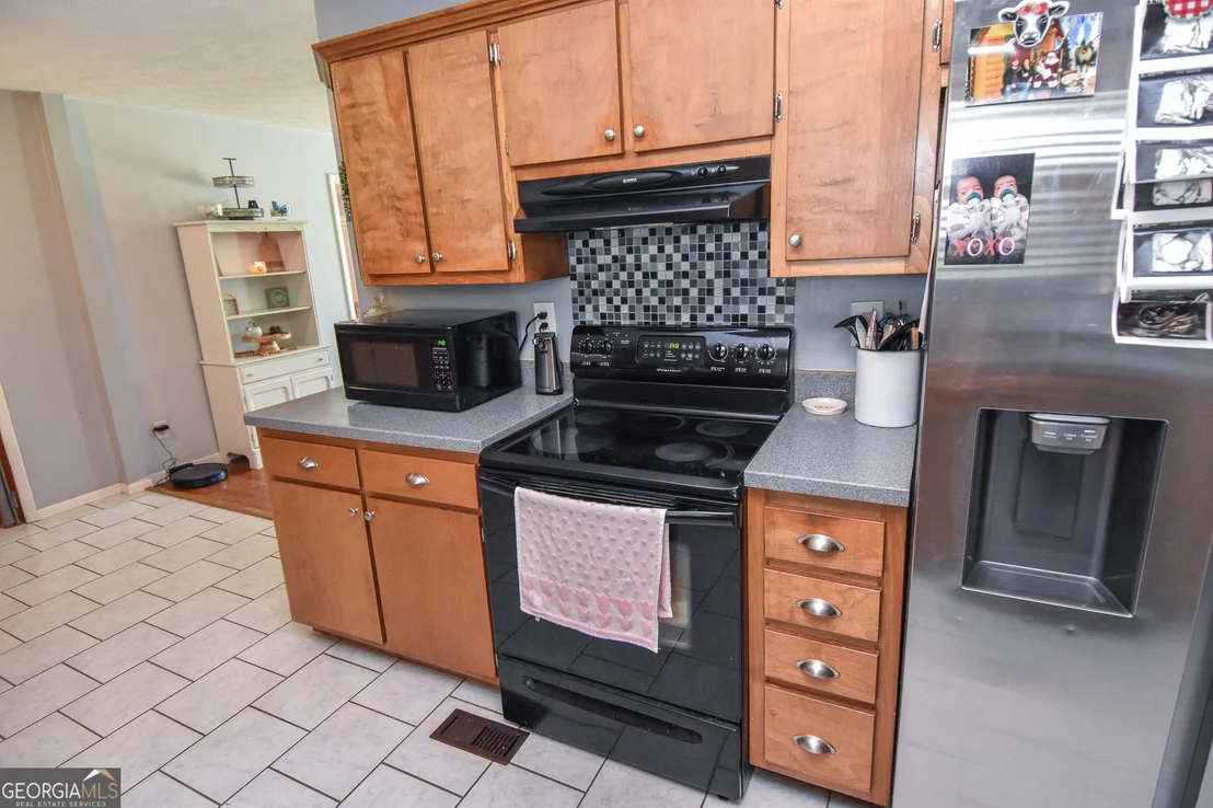 Photo of 1579 Van Buren Road