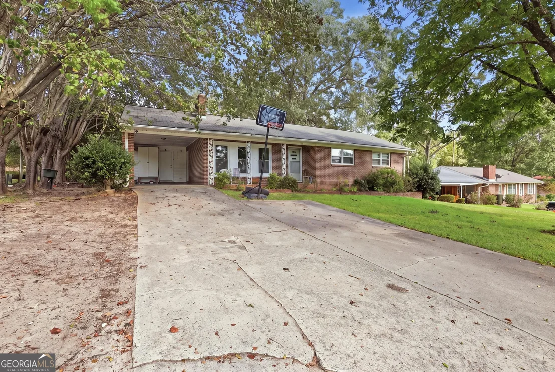 Photo of 327 Poplar Street
