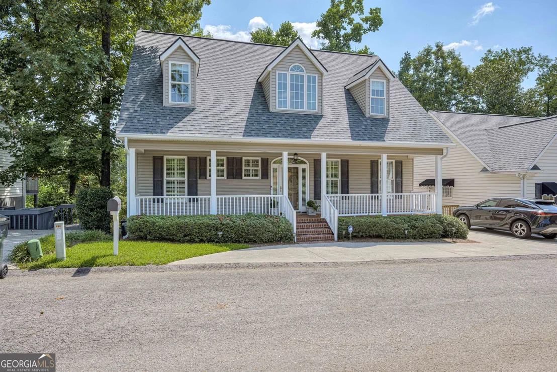 Photo of 225 Water Oak Drive