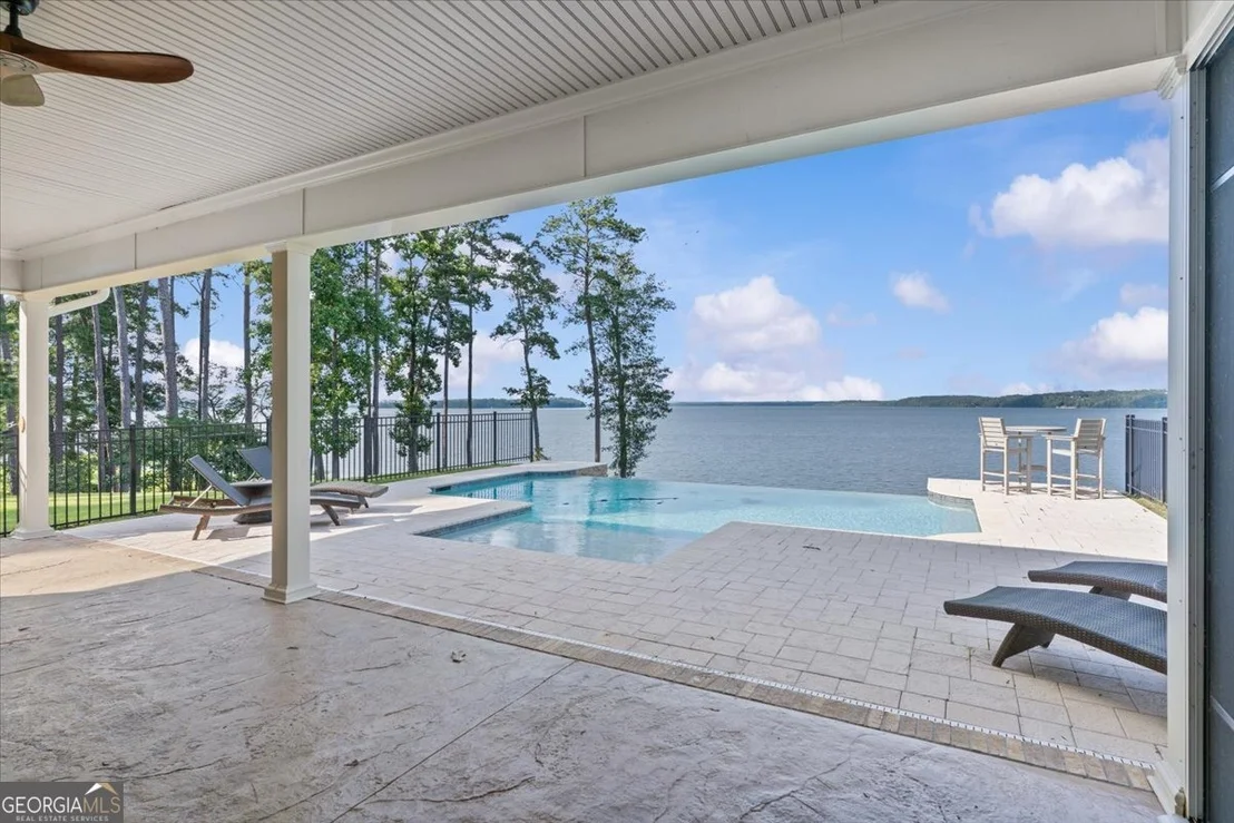 Photo of 208 MERION Drive