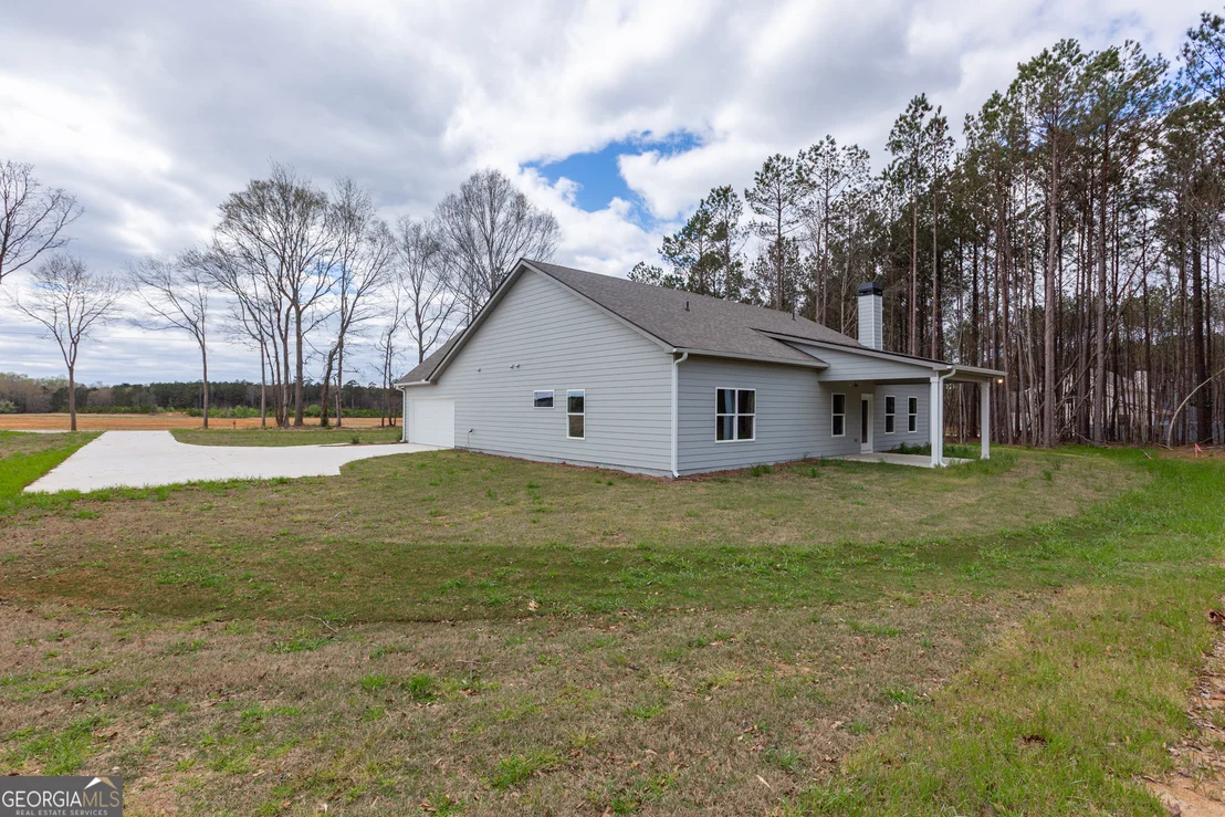 Photo of 1060 Patterson Road