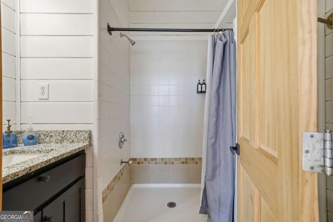 Photo of 153 Riverview Circle
