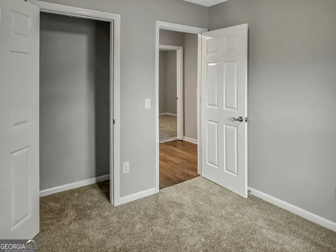 Photo of 1257 Roberts Way