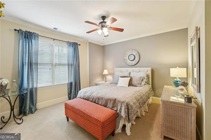 Photo of 29 Red Trillium Ridge