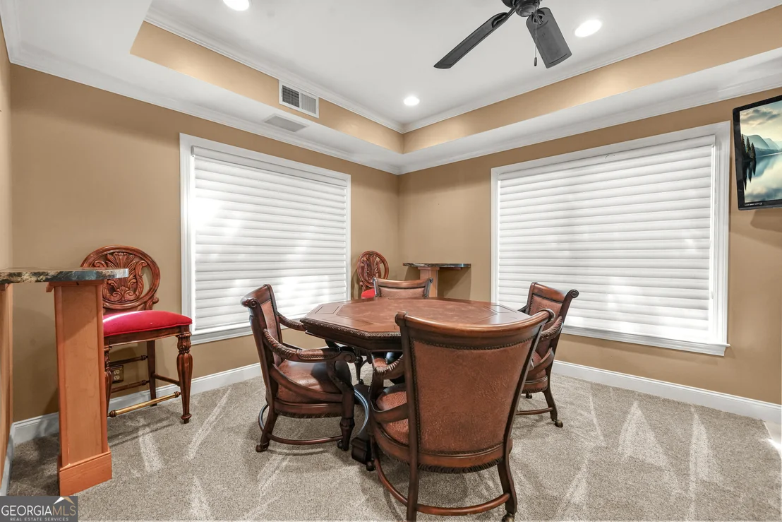 Photo of 990 Autumn Close