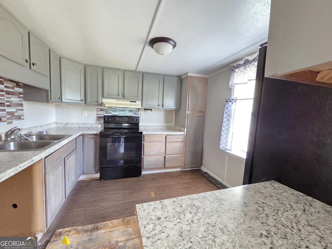 Photo of 405 5th Avenue