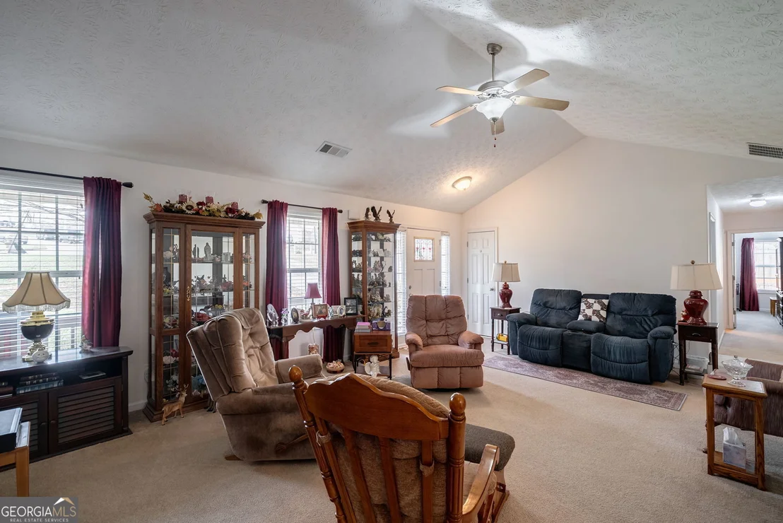 Photo of 1415 Blanding Way