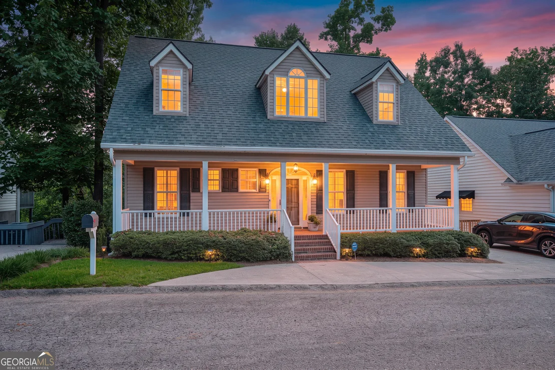 Photo of 225 Water Oak Drive