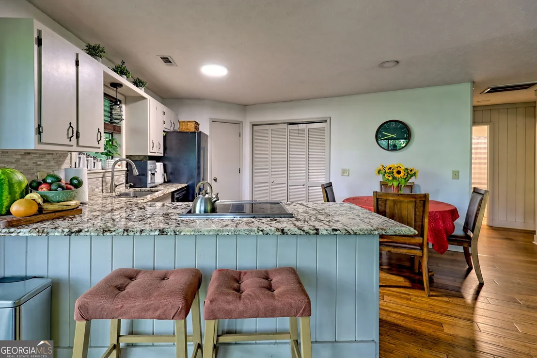 Photo of 480 Sky High Drive