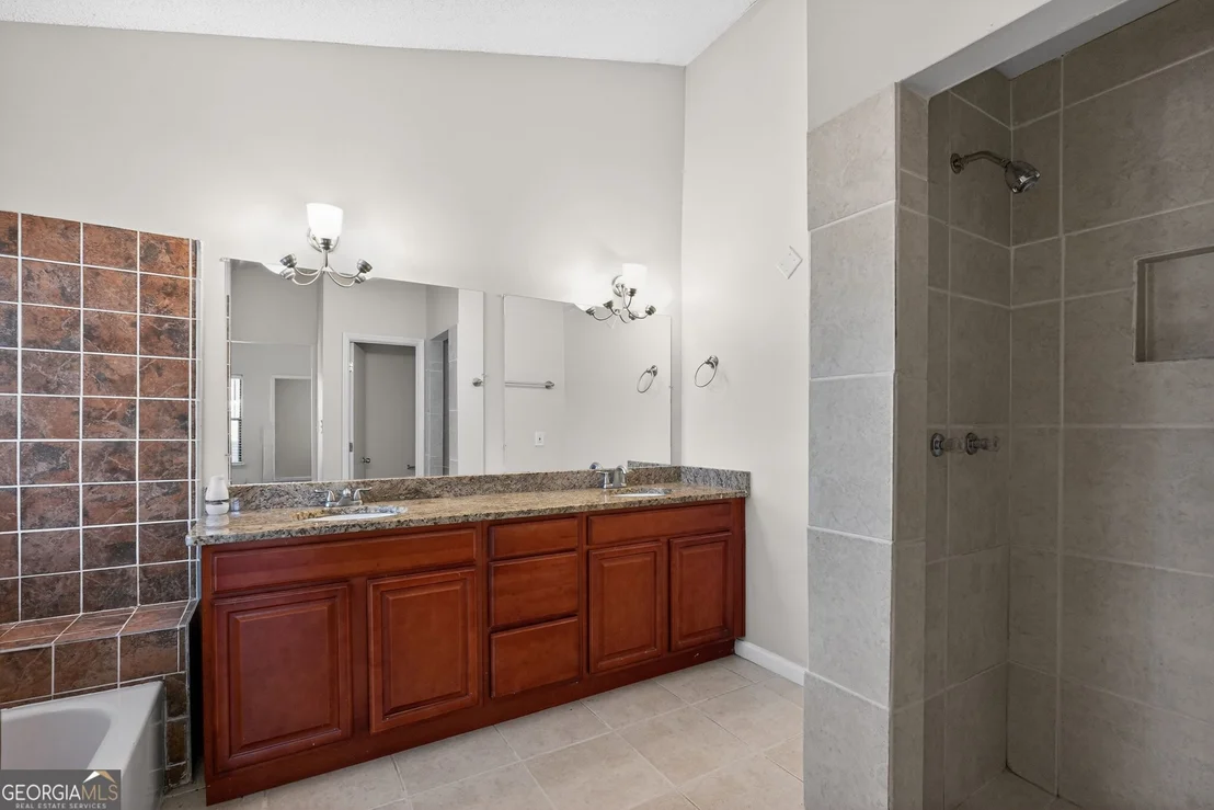 Photo of 858 Chapman Circle