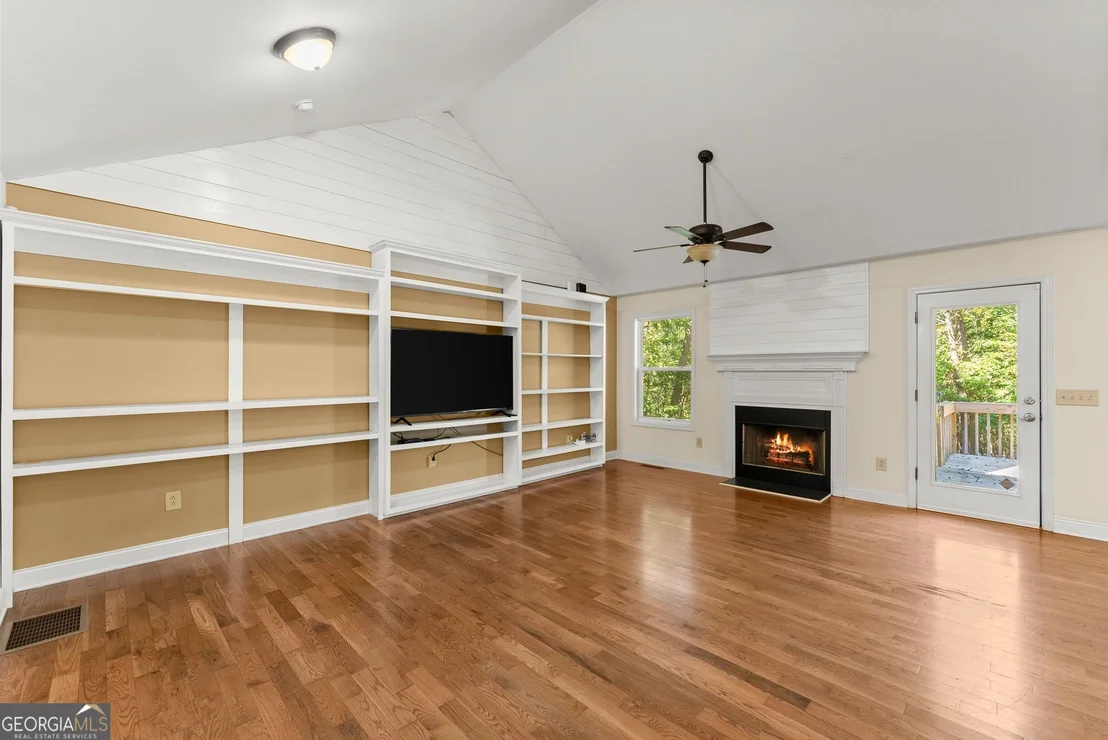 Photo of 227 Clarkesville Heights Drive