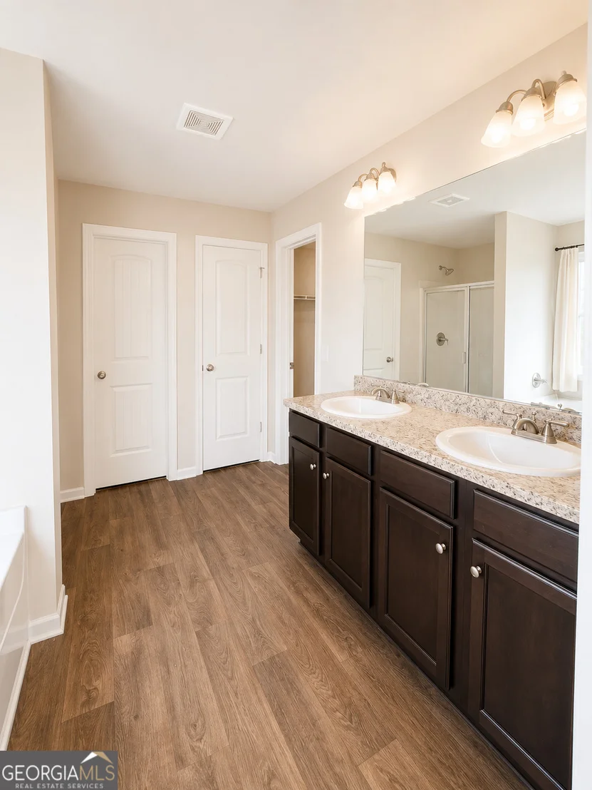 Photo of 987 Soapstone Drive