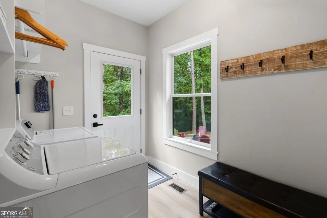 Photo of 1100 Zenith Trail