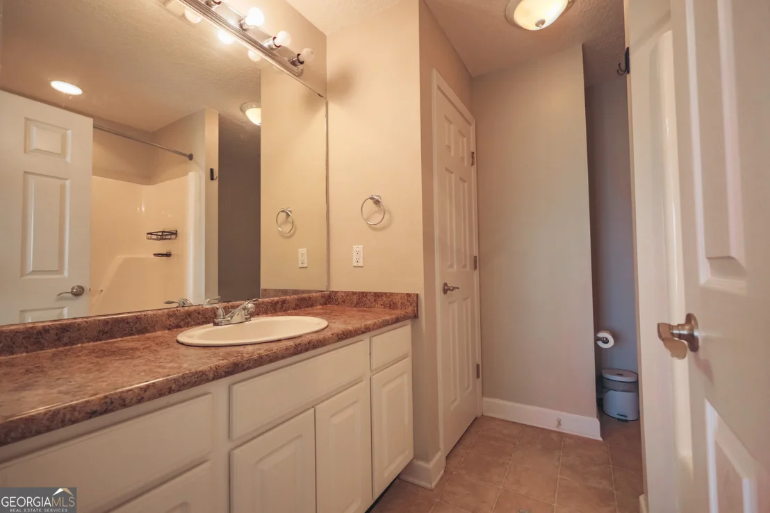 Photo of 4063 Meadow Circle