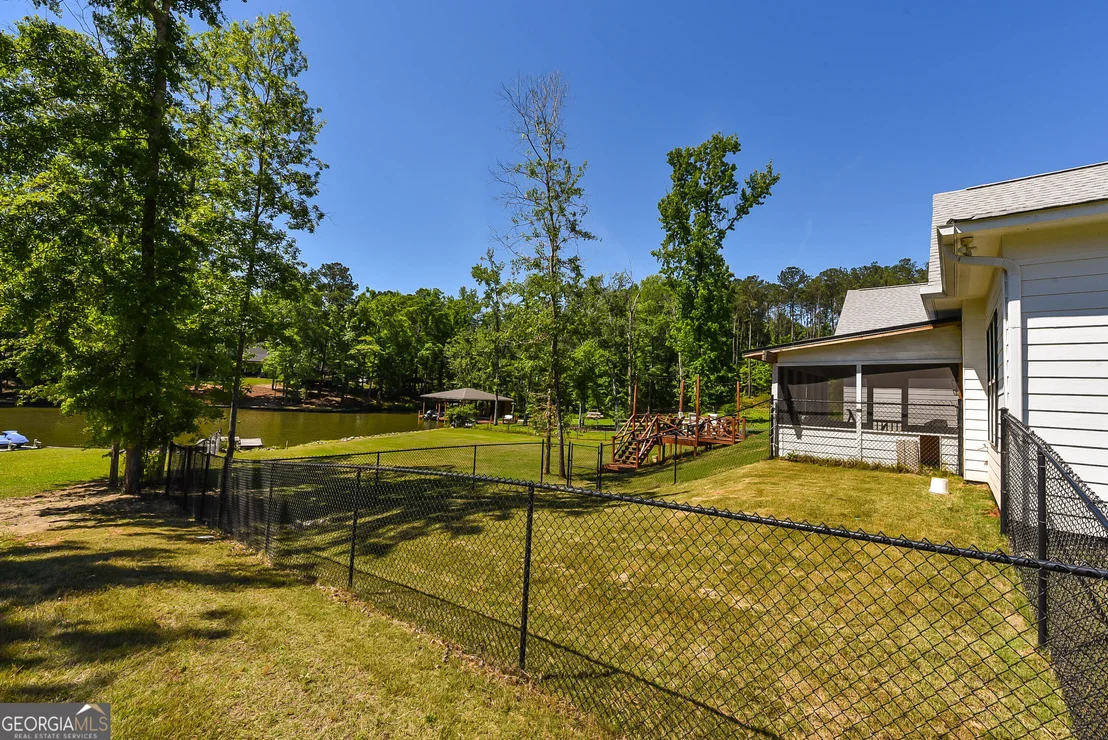 Photo of 209 Lee Road 2121