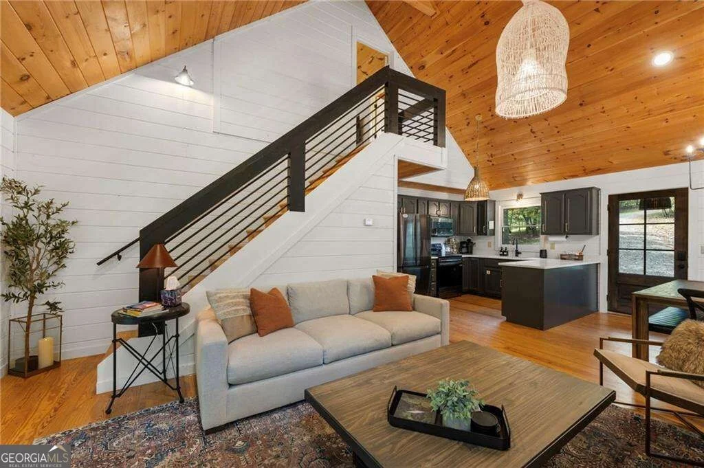Photo of 120 Brookhaven Trail