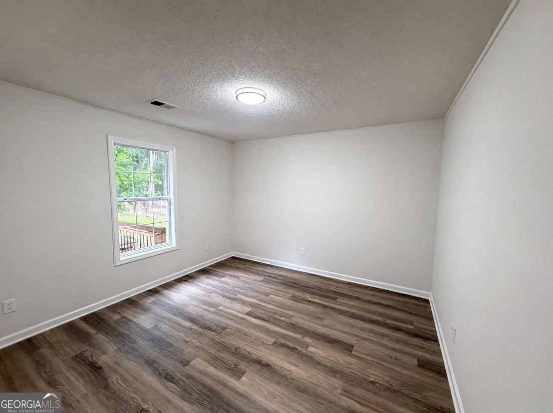 Photo of 160 Regency Drive