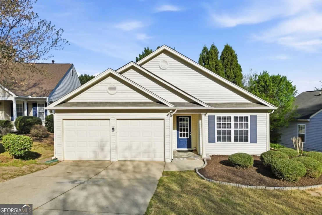 Photo of 407 Redwood Trail
